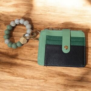 Green and Black Card Holder with Beaded Keychain